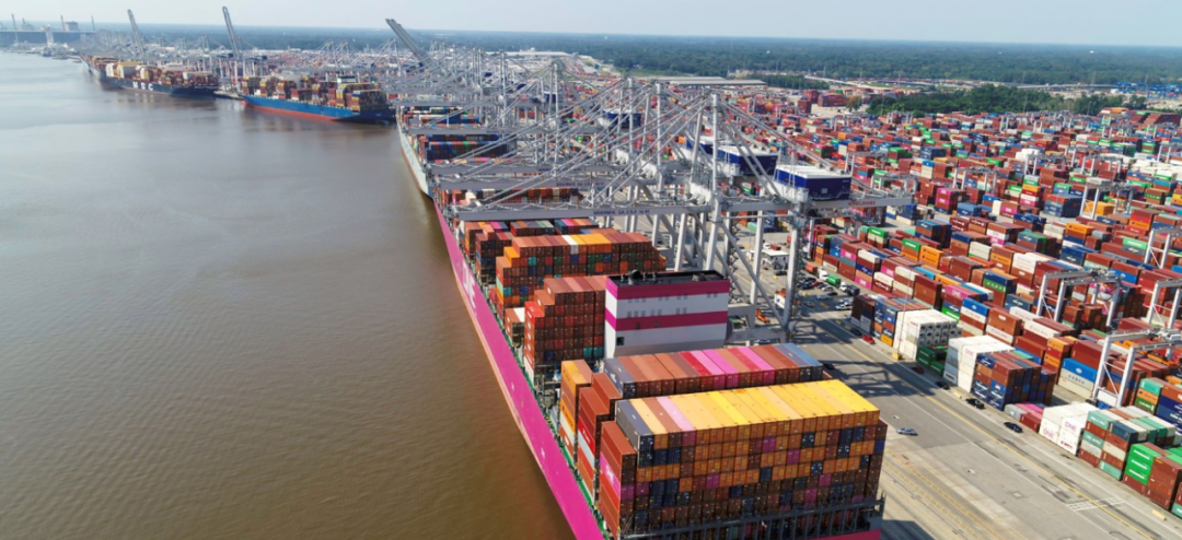 Port of Los Angeles import volume drops 17% in Aug 2022-3 ロサンゼルス港の輸入量、2022-3年8月に17%減少