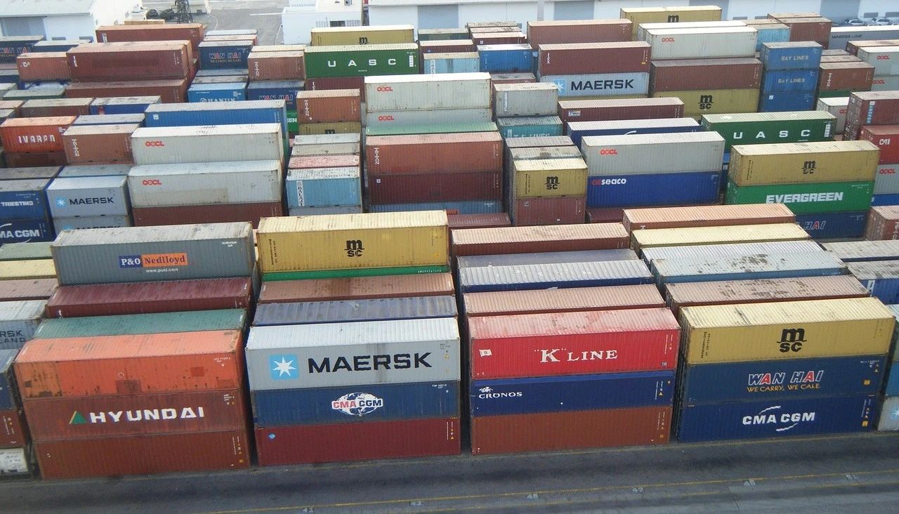 フォワーダーがよく言う「センシティブ貨物」とは？輸送時の注意点を解説