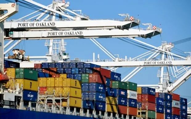 米国で最も混雑するコンテナ港トップ 10 - オークランド
