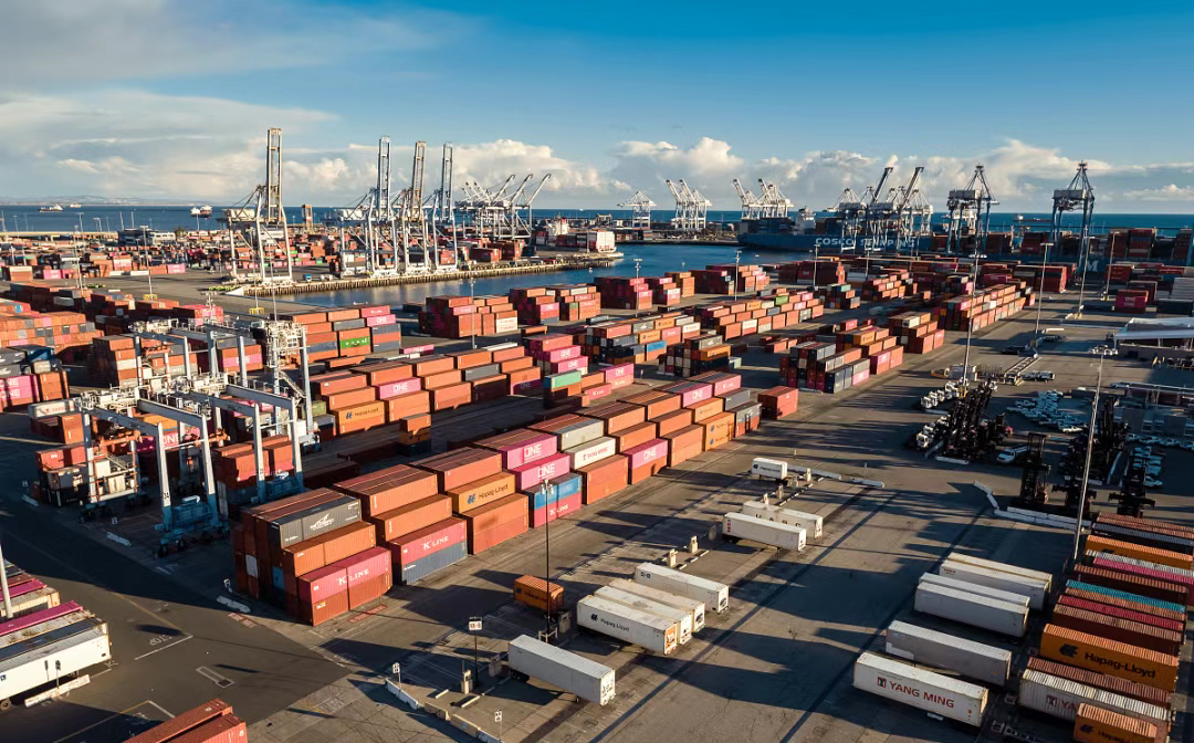 SWB（シーウェイビル） vs テレックスリリース：海上貨物の適切な解放方法の選び方​